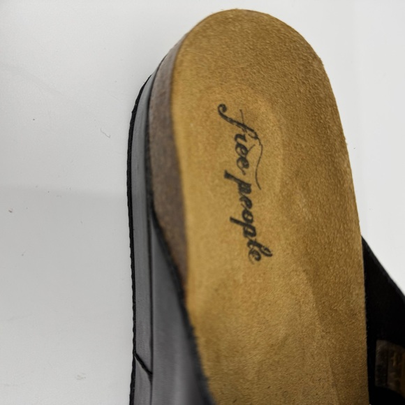 Free People Women's Platform Sidelines Color Black Leather SZ 38 US 8 - Picture 7 of 11